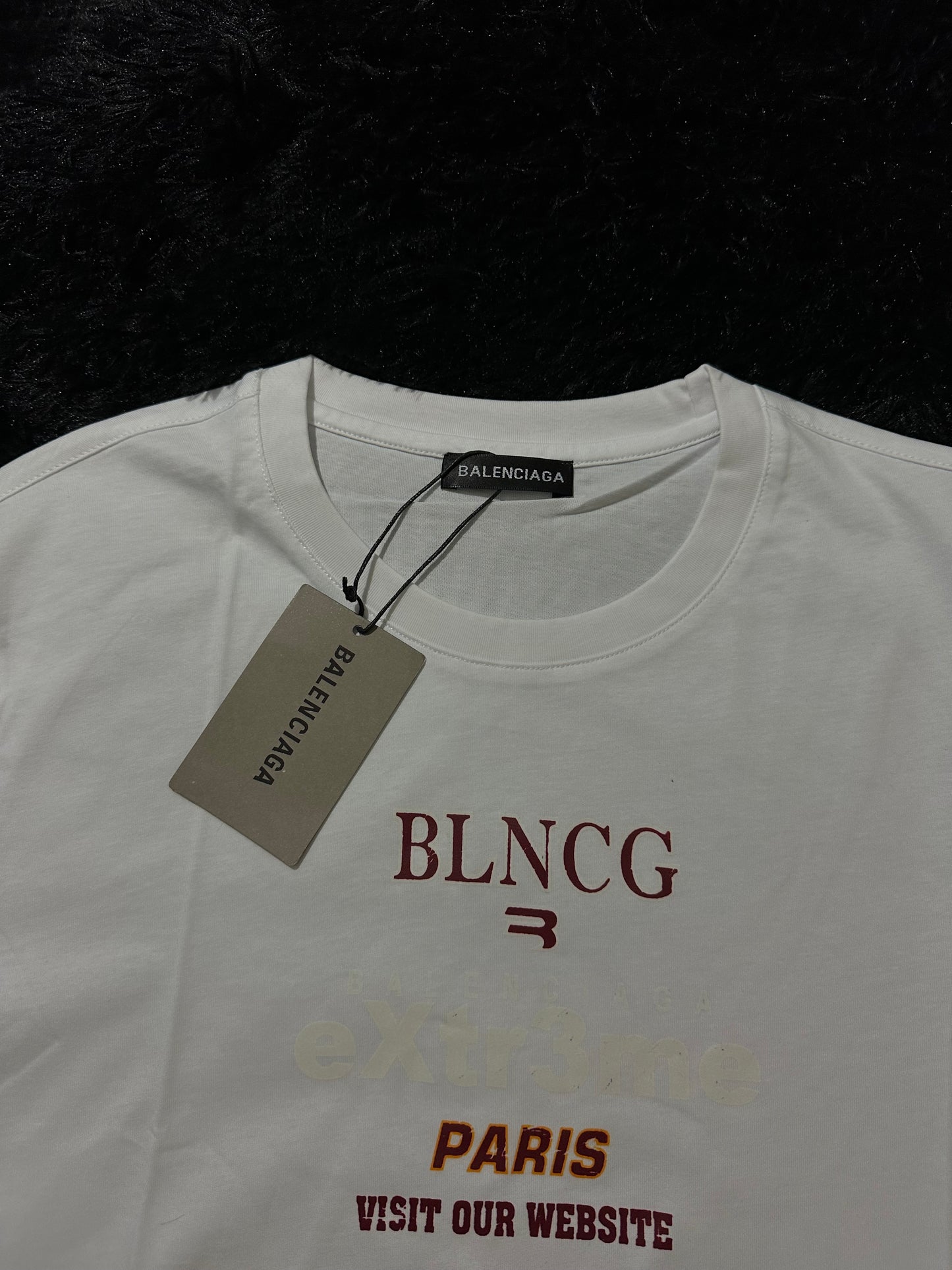 BALENClAGA T
