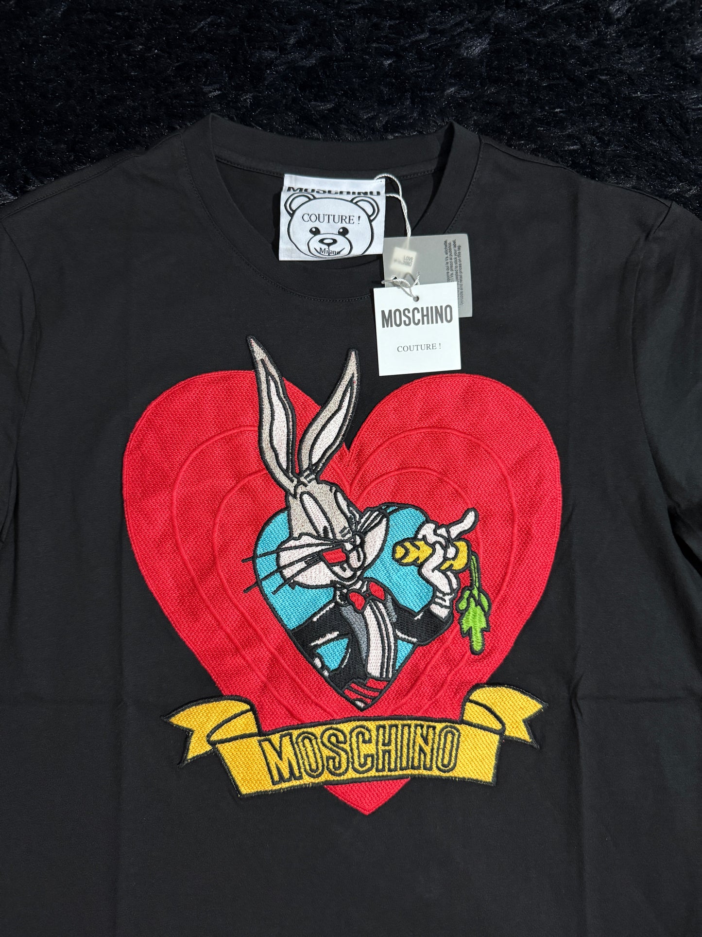 MOSCHlNO T