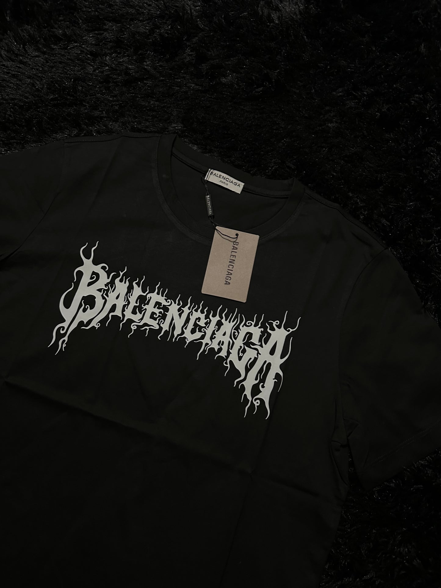 BALENClAGA T
