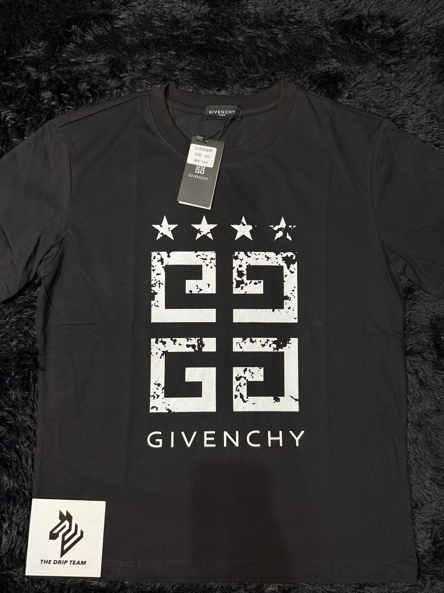 GlVENCHY T