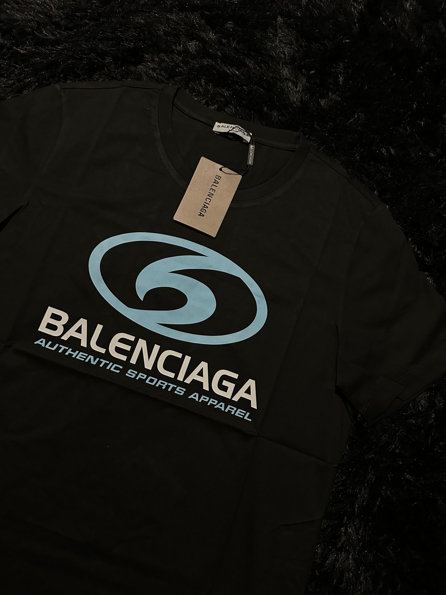 BALENClAGA T