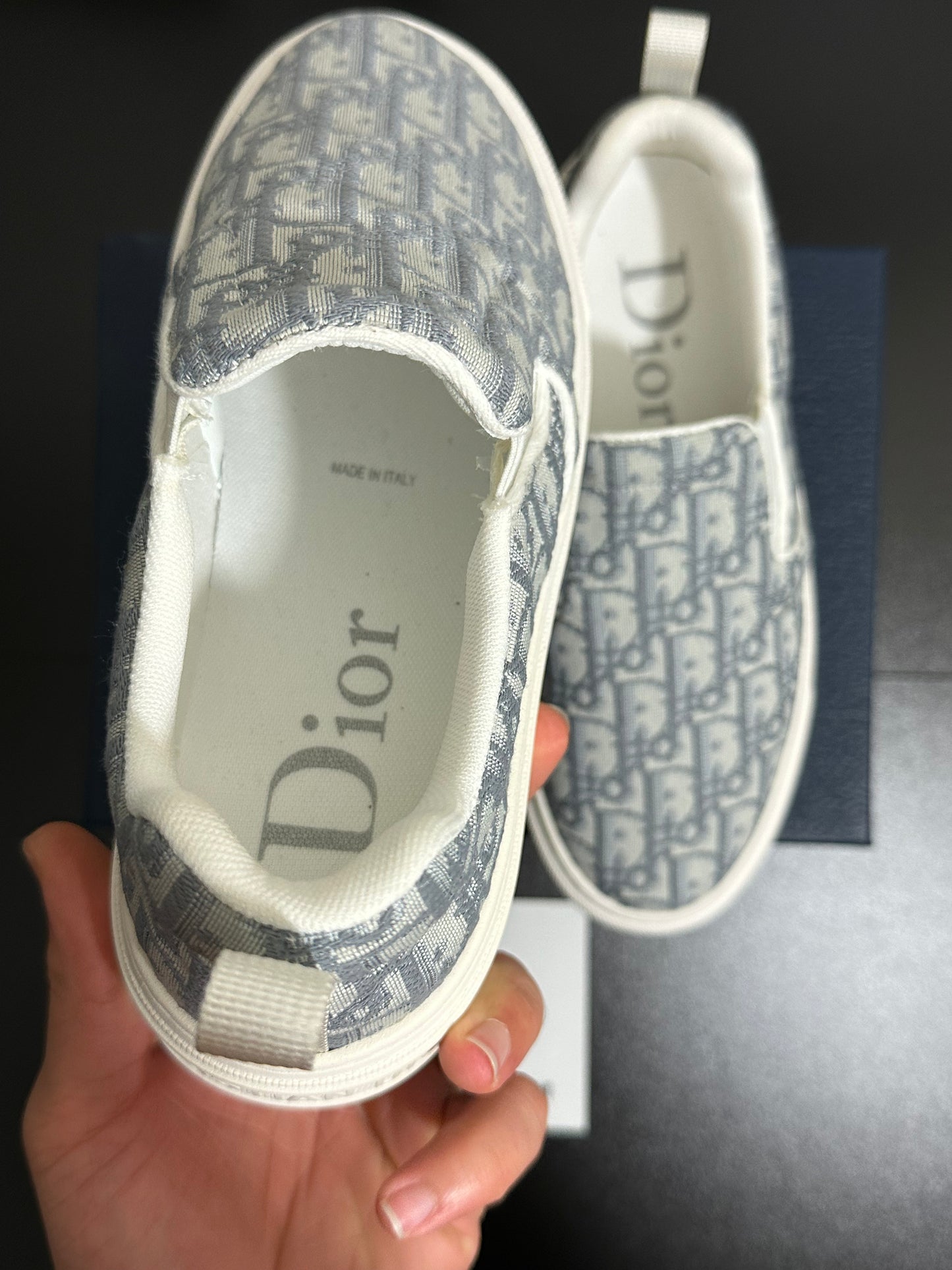 DlOR SHOES