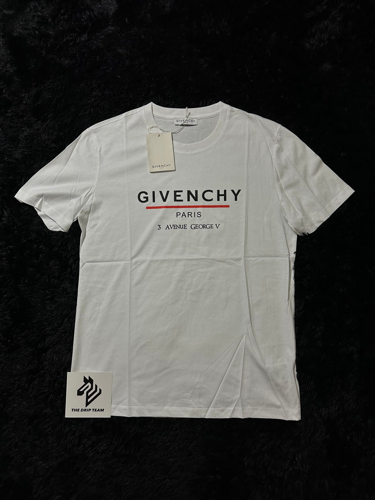 GlVENCHY T