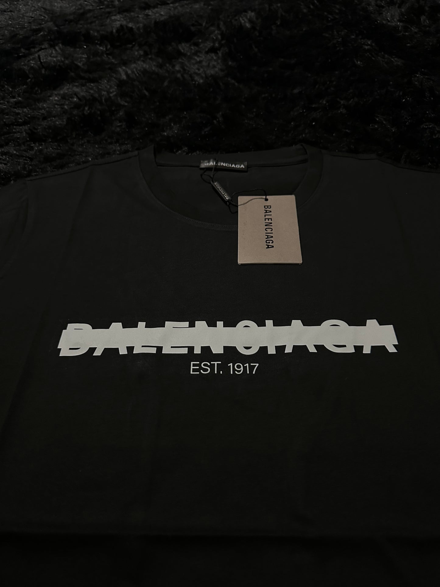 BALENClAGA T