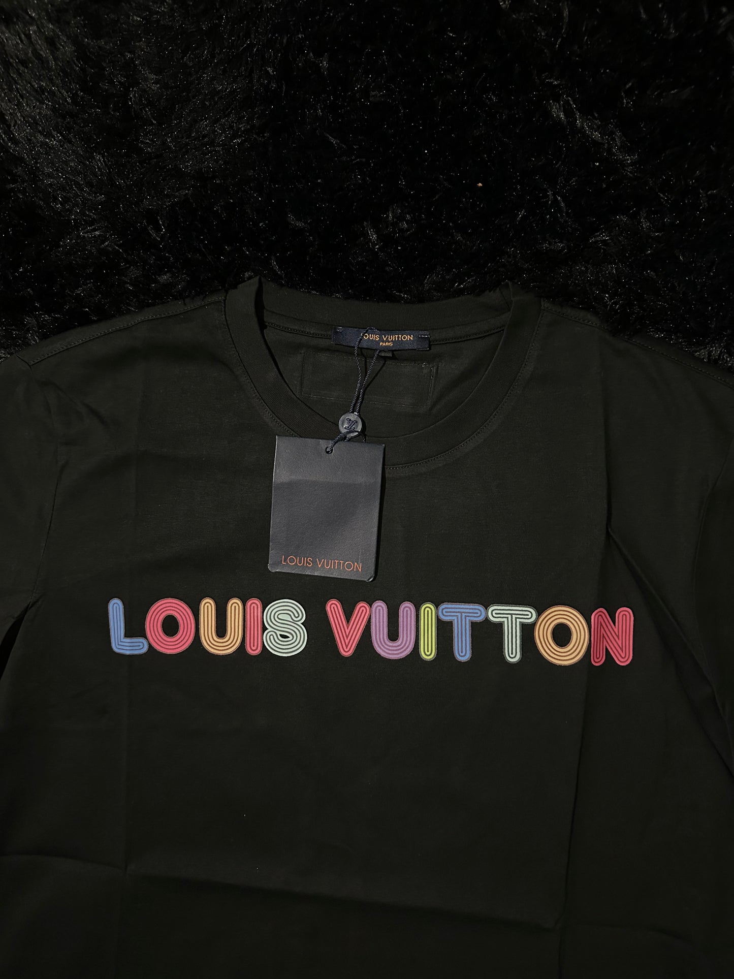 LV T