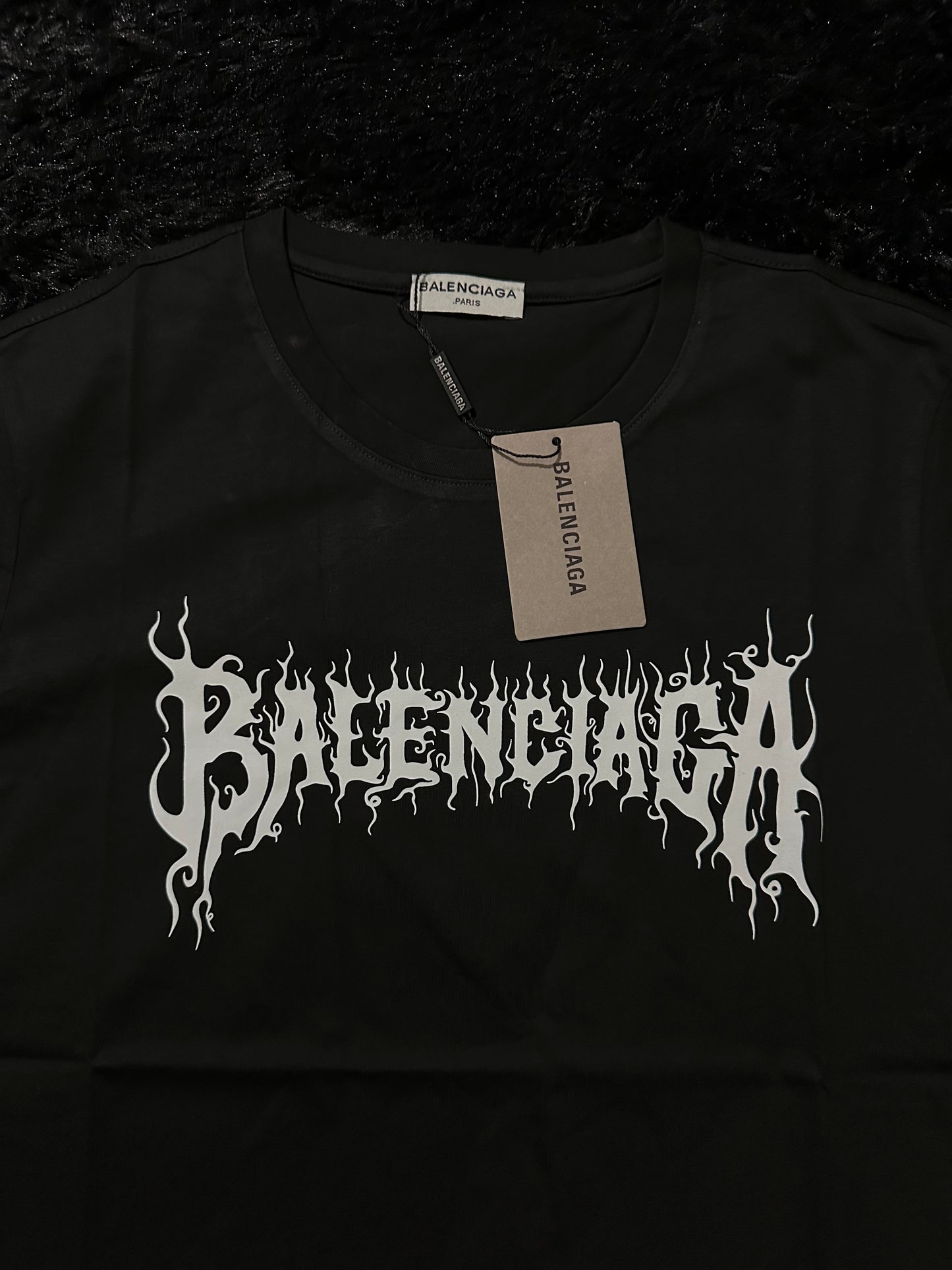 BALENClAGA T
