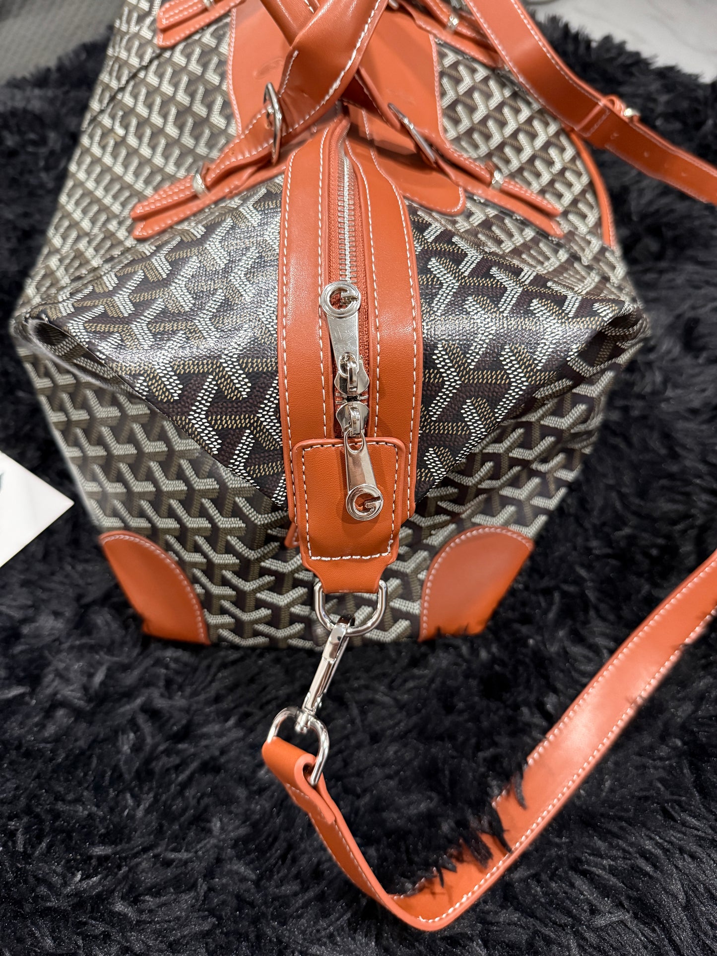 6OYARD Duffle Bag