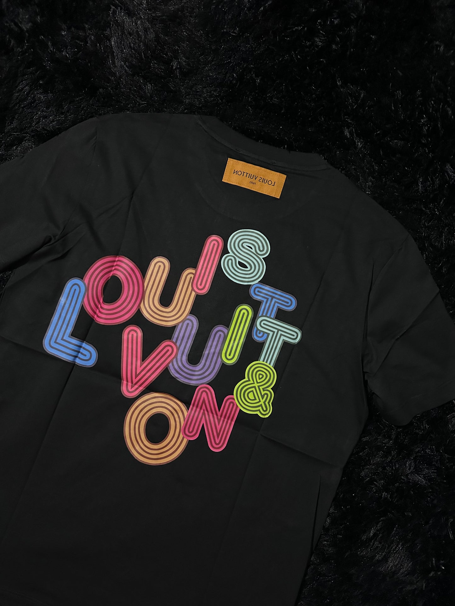 LV T