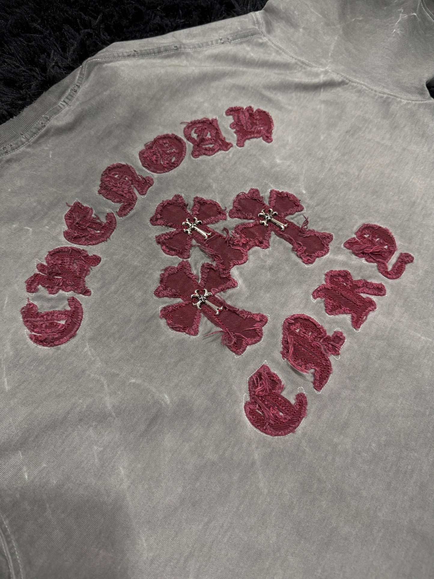 ..CHROME HEARTS T