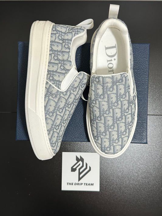 DlOR SHOES